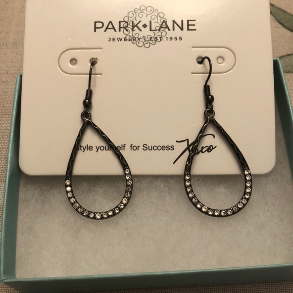 Park Lane Jewelry - Park Lane Hematite Oui Teardrop Earrings